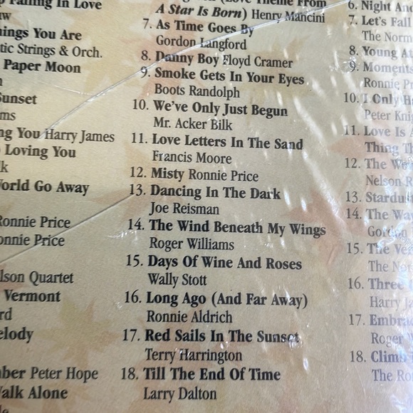 Autumn Leaves Th songs that make our hearts sing.  50 years Readers Digest. - Picture 11 of 16